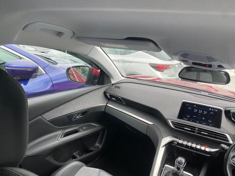 1.2 PureTech Allure SUV 5dr Petrol Manual Euro 6 (s/s) (130 ps)