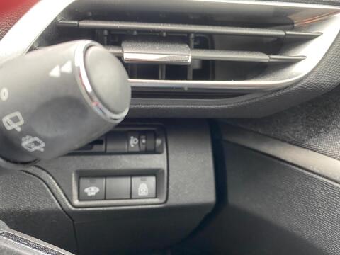 1.2 PureTech Allure SUV 5dr Petrol Manual Euro 6 (s/s) (130 ps)