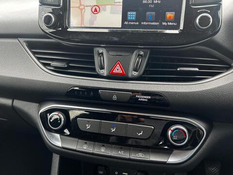 1.4 T-GDi Blue Drive SE Nav Hatchback 5dr Petrol Manual Euro 6 (s/s) (140 ps)