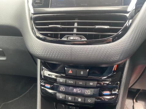 1.2 PureTech Allure SUV 5dr Petrol Manual Euro 6 (s/s) (110 ps)