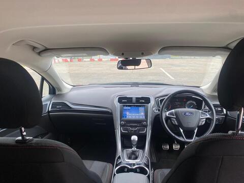 2.0 TDCi ST-Line Hatchback 5dr Diesel Manual Euro 6 (s/s) (180 ps)