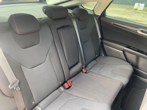 2.0 TDCi ST-Line Hatchback 5dr Diesel Manual Euro 6 (s/s) (180 ps)