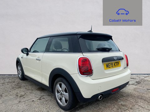 1.5 Cooper Classic Hatchback 3dr Petrol Manual Euro 6 (s/s) (136 ps)
