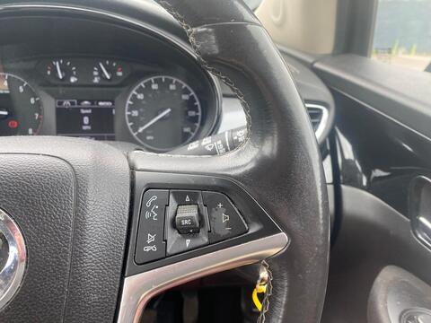1.4i Turbo ecoTEC Active SUV 5dr Petrol Manual Euro 6 (s/s) (140 ps)