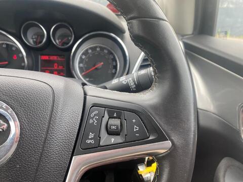 1.4i Turbo Tech Line SUV 5dr Petrol Auto 2WD Euro 6 (140 ps)