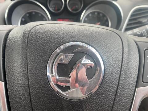1.4i Turbo Tech Line SUV 5dr Petrol Auto 2WD Euro 6 (140 ps)