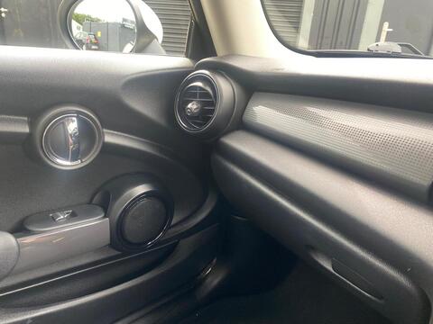1.5 Cooper Hatchback 3dr Petrol Manual Euro 6 (s/s) (136 ps)