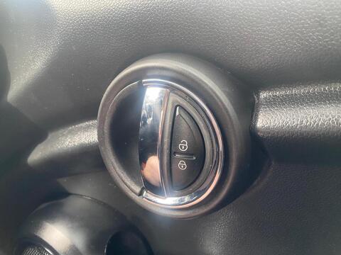 1.5 Cooper Hatchback 3dr Petrol Manual Euro 6 (s/s) (136 ps)