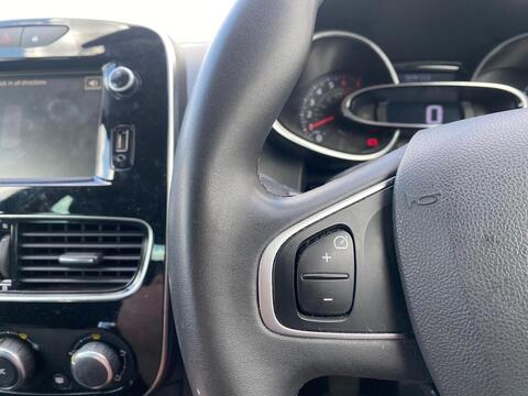 0.9 TCe Iconic Hatchback 5dr Petrol Manual Euro 6 (s/s) (90 ps)