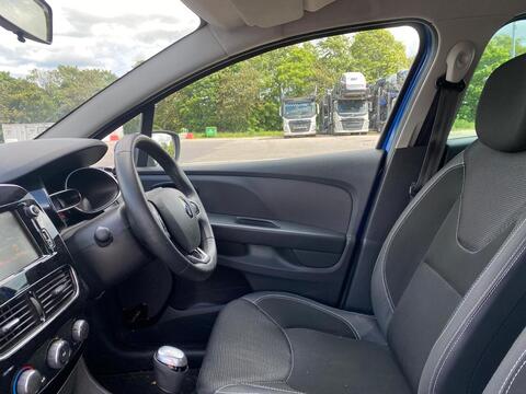 0.9 TCe Iconic Hatchback 5dr Petrol Manual Euro 6 (s/s) (90 ps)