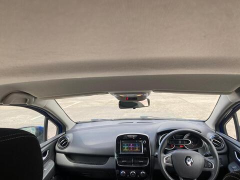 0.9 TCe Iconic Hatchback 5dr Petrol Manual Euro 6 (s/s) (90 ps)