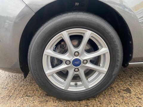 T EcoBoost Zetec Navigation 1.0 5dr Hatchback Manual Petrol