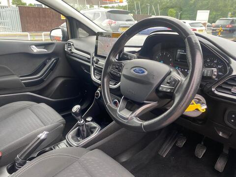 T EcoBoost Zetec Navigation 1.0 5dr Hatchback Manual Petrol