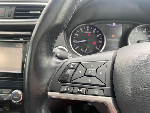 DIG-T Tekna Glass Roof Pack 1.2 5dr SUV Manual Petrol