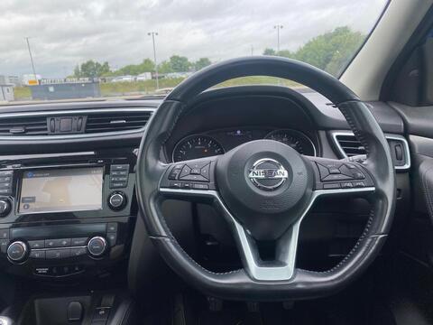 DIG-T Tekna Glass Roof Pack 1.2 5dr SUV Manual Petrol