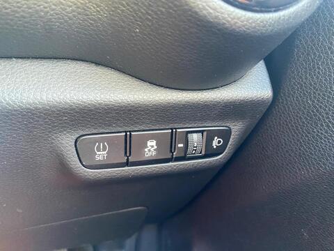 1.25 2 Hatchback 5dr Petrol Manual Euro 6 (83 bhp)