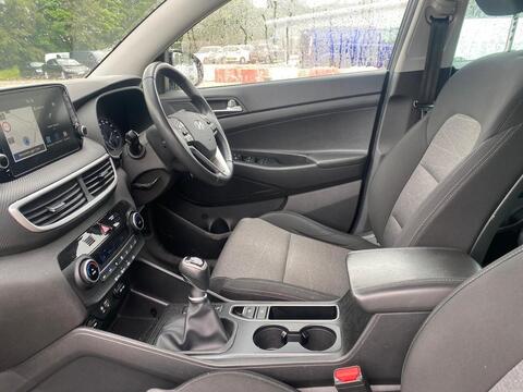 1.6 CRDi MHEV SE Nav SUV 5dr Diesel Hybrid Manual Euro 6 (s/s) (115 ps)
