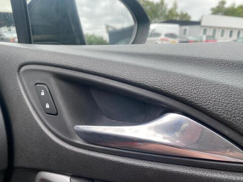 1.4i Turbo Design Hatchback 5dr Petrol Manual Euro 6 (125 ps)