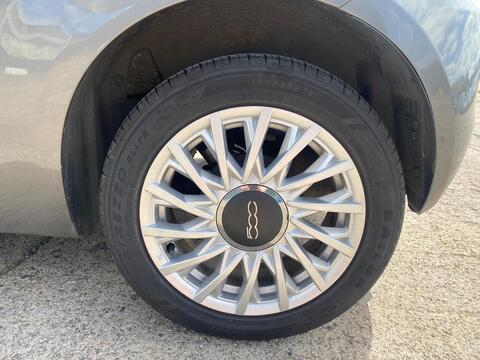1.2 Lounge Hatchback 3dr Petrol Dualogic Euro 6 (s/s) (69 bhp)