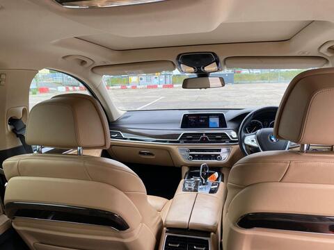 3.0 740Li Saloon 4dr Petrol Auto Euro 6 (s/s) (326 ps)