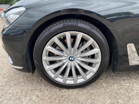 3.0 740Li Saloon 4dr Petrol Auto Euro 6 (s/s) (326 ps)
