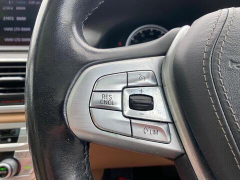 3.0 740Li Saloon 4dr Petrol Auto Euro 6 (s/s) (326 ps)