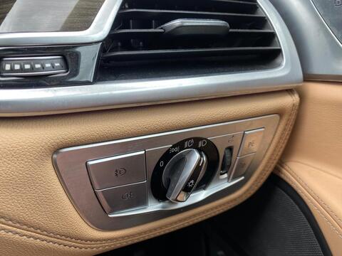 3.0 740Li Saloon 4dr Petrol Auto Euro 6 (s/s) (326 ps)