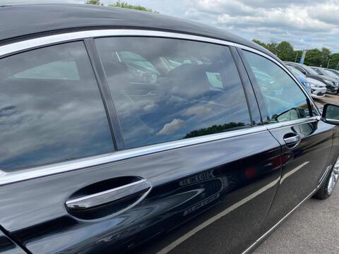 3.0 740Li Saloon 4dr Petrol Auto Euro 6 (s/s) (326 ps)
