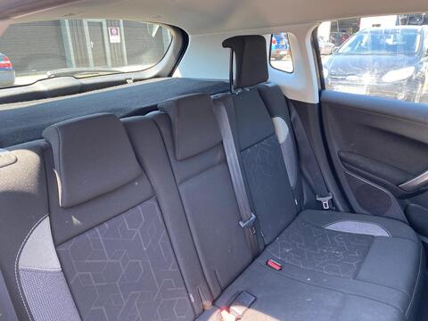 1.2 PureTech Active SUV 5dr Petrol Manual Euro 6 (82 ps)