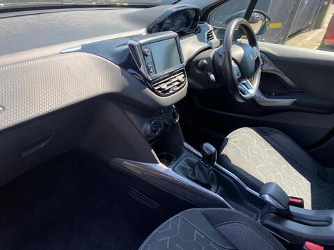 1.2 PureTech Active SUV 5dr Petrol Manual Euro 6 (82 ps)