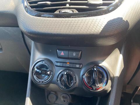 1.2 PureTech Active SUV 5dr Petrol Manual Euro 6 (82 ps)