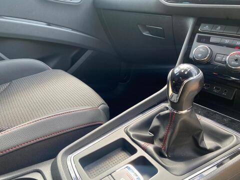 1.8 TSI FR Technology Hatchback 5dr Petrol Manual Euro 6 (s/s) (180 ps)