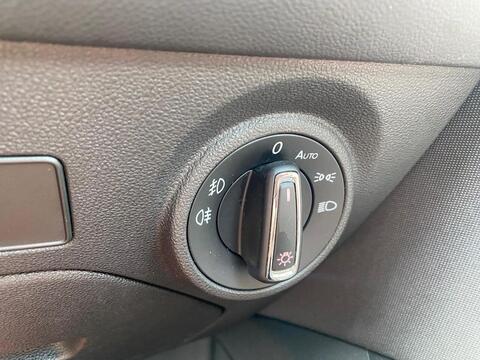 1.8 TSI FR Technology Hatchback 5dr Petrol Manual Euro 6 (s/s) (180 ps)