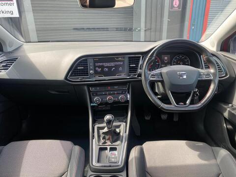 1.8 TSI FR Technology Hatchback 5dr Petrol Manual Euro 6 (s/s) (180 ps)