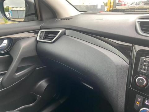 1.3 DIG-T Acenta Premium SUV 5dr Petrol Manual Euro 6 (s/s) (140 ps)