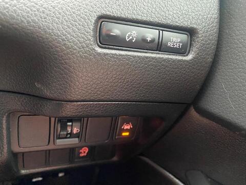 1.3 DIG-T Acenta Premium SUV 5dr Petrol Manual Euro 6 (s/s) (140 ps)