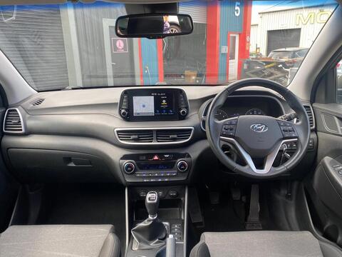 1.6 GDi SE Nav SUV 5dr Petrol Manual Euro 6 (s/s) (132 ps)
