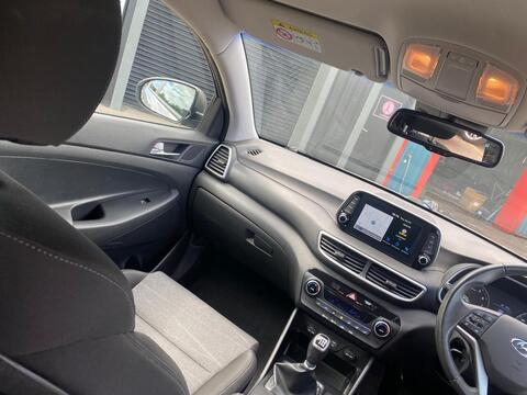 1.6 GDi SE Nav SUV 5dr Petrol Manual Euro 6 (s/s) (132 ps)