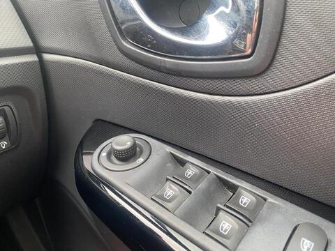 1.5 dCi ENERGY Dynamique S Nav SUV 5dr Diesel Manual Euro 6 (s/s) (90 ps)