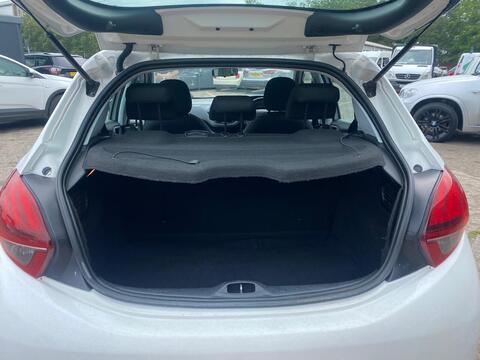 1.0 PureTech Access (a/c) Hatchback 5dr Petrol Manual Euro 6 (68 ps)