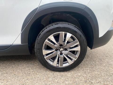1.2 PureTech Allure Premium SUV 5dr Petrol Manual Euro 6 (s/s) (82 ps)