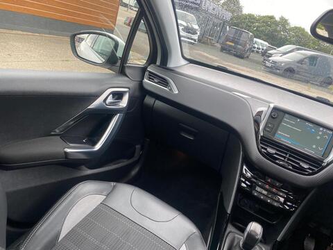 1.2 PureTech Allure Premium SUV 5dr Petrol Manual Euro 6 (s/s) (82 ps)