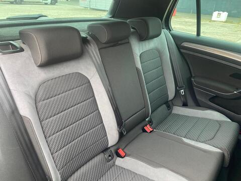 1.5 TSI EVO R-Line Hatchback 5dr Petrol Manual Euro 6 (s/s) (150 ps)