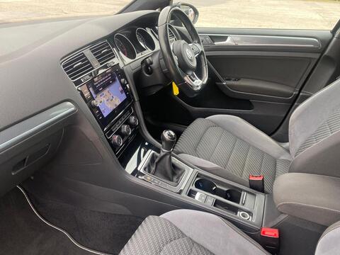 1.5 TSI EVO R-Line Hatchback 5dr Petrol Manual Euro 6 (s/s) (150 ps)