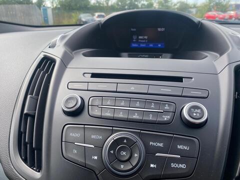 1.5T EcoBoost Zetec SUV 5dr Petrol Manual Euro 6 (s/s) (150 ps)