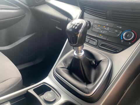 1.5T EcoBoost Zetec SUV 5dr Petrol Manual Euro 6 (s/s) (150 ps)