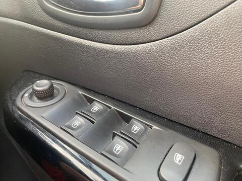1.5 dCi Dynamique Nav SUV 5dr Diesel Manual Euro 6 (110 ps)