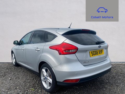 1.0T EcoBoost Titanium Hatchback 5dr Petrol Manual Euro 6 (s/s) (125 ps)