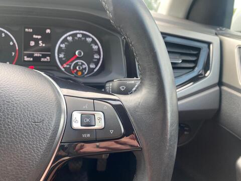1.0 TSI SE Hatchback 5dr Petrol Manual Euro 6 (s/s) (95 ps)