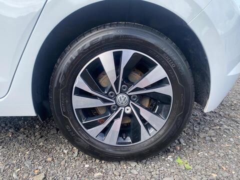 1.0 TSI SE Hatchback 5dr Petrol Manual Euro 6 (s/s) (95 ps)